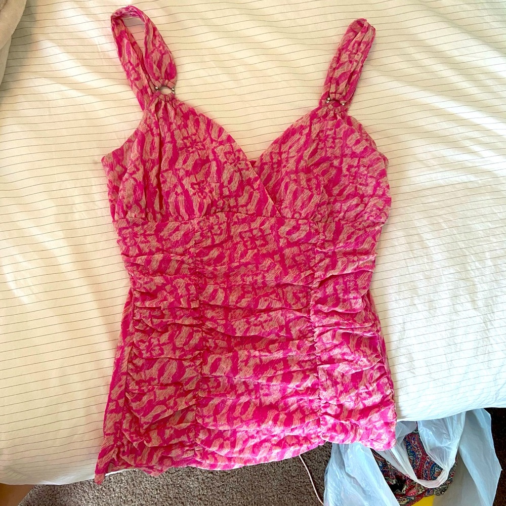 Pink tank top